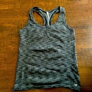 New balance tank top size large great condition